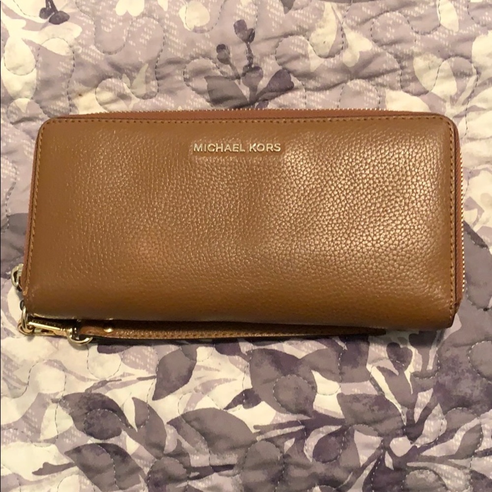 Michael Kors wallet